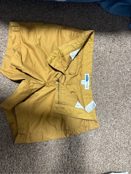 Old Navy Pants - Old Navy Women’s everyday shorts